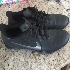 Nike Air Behold Sneakers — Like-New Condition